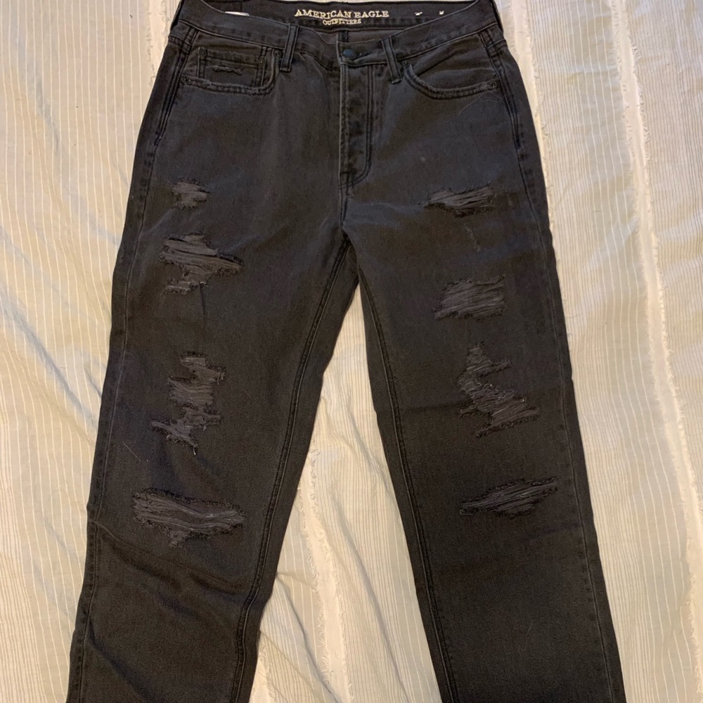 Black boyfriend jeans